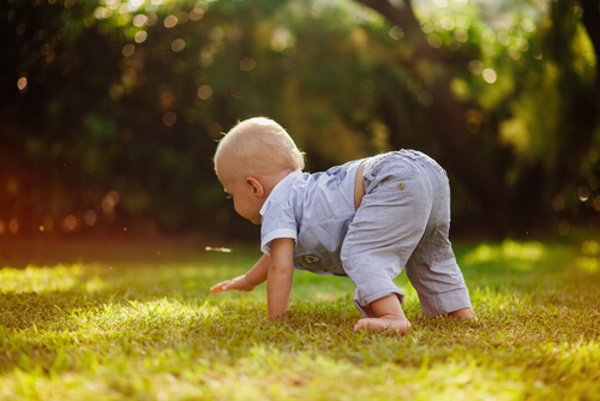 Bien choisir les premières chaussures de votre enfant